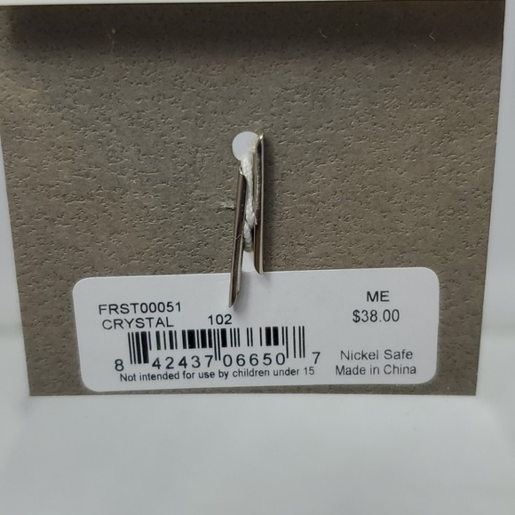 French Connection 3 Piece Rose Gold Crystal Ring Set Size 7 - Picture 4 of 4